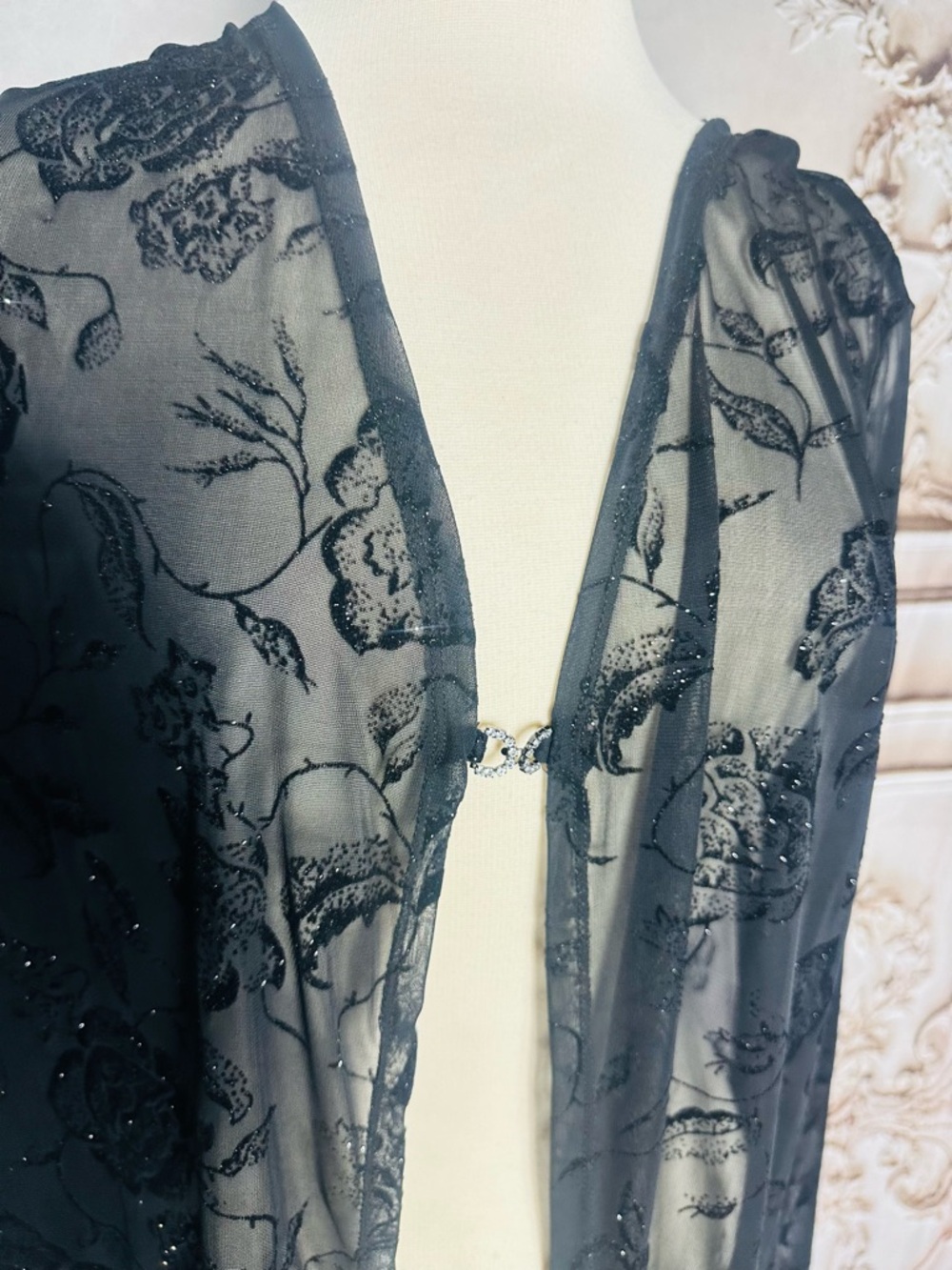 Garage Black Sheer Floral Lace Tie-Front Kimono - Picture 3 of 7